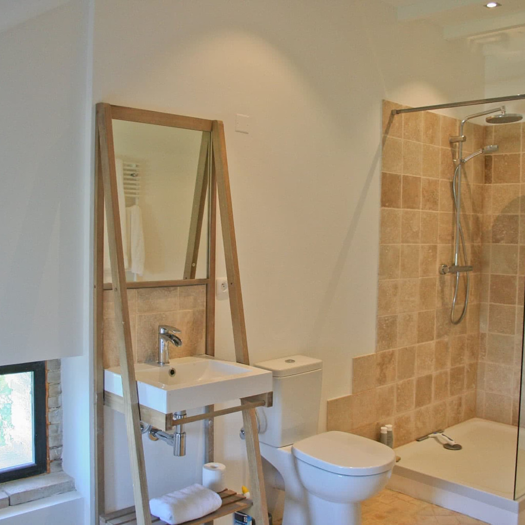 Maison de Saint Jean Maison de Saint Jean