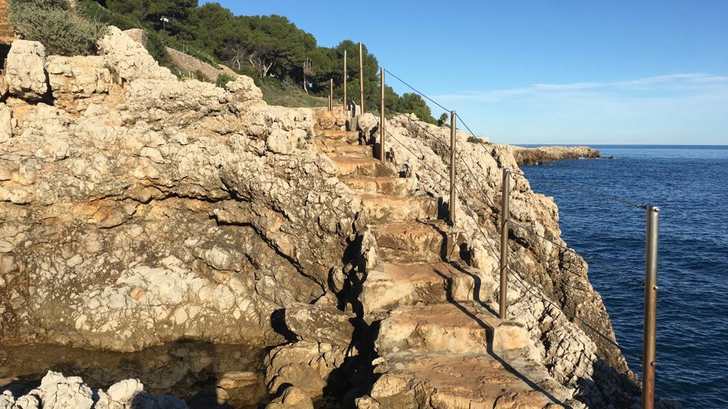 Le Sentier du Littoral, Cap d’Antibes Le Sentier du Littoral, Cap d’Antibes