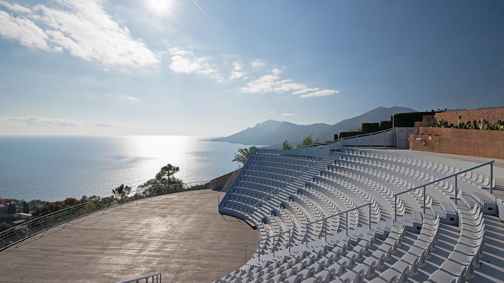 The Bubble Palace The Bubble Palace