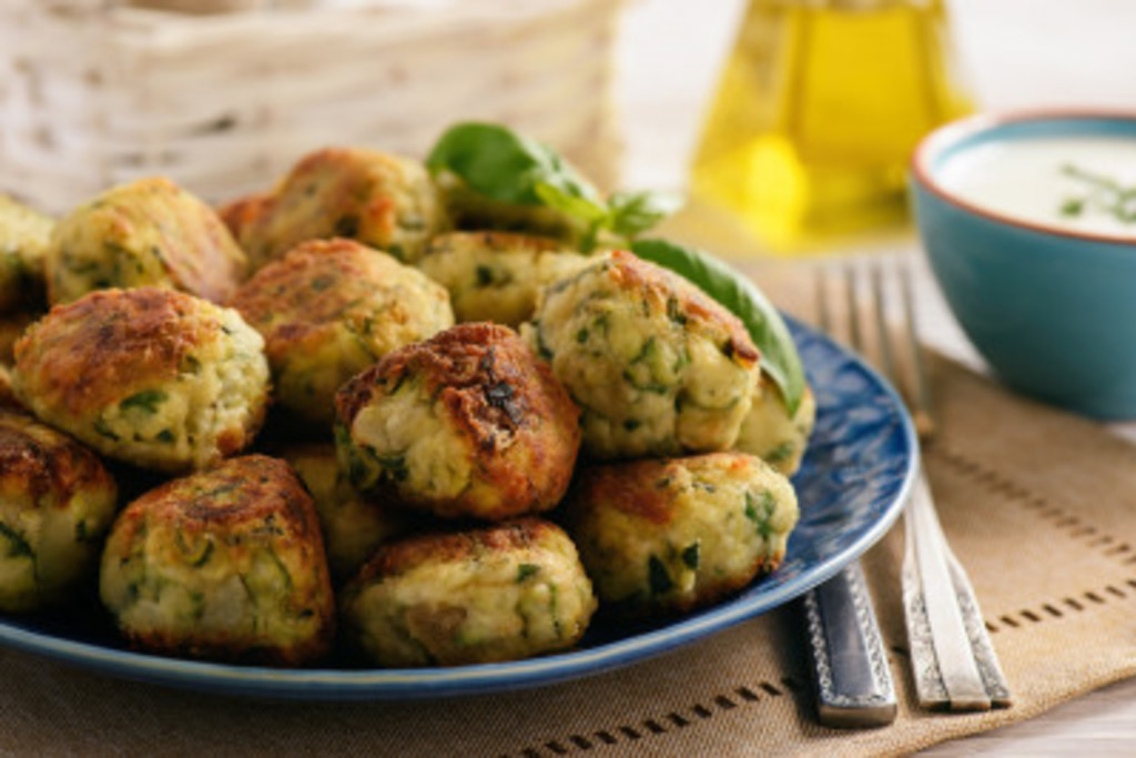 Zucchini mozzarella balls Zucchini mozzarella balls