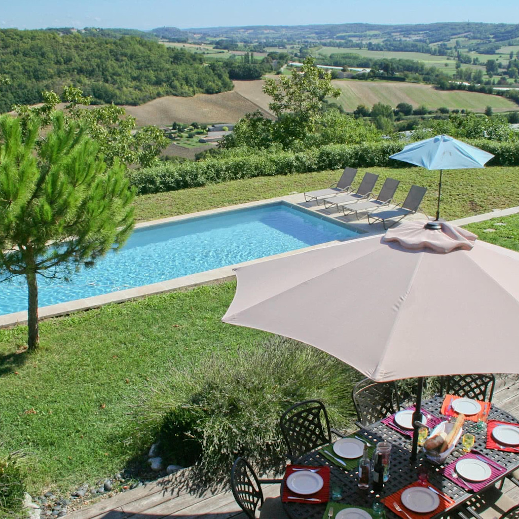 Maison de Saint Jean Maison de Saint Jean