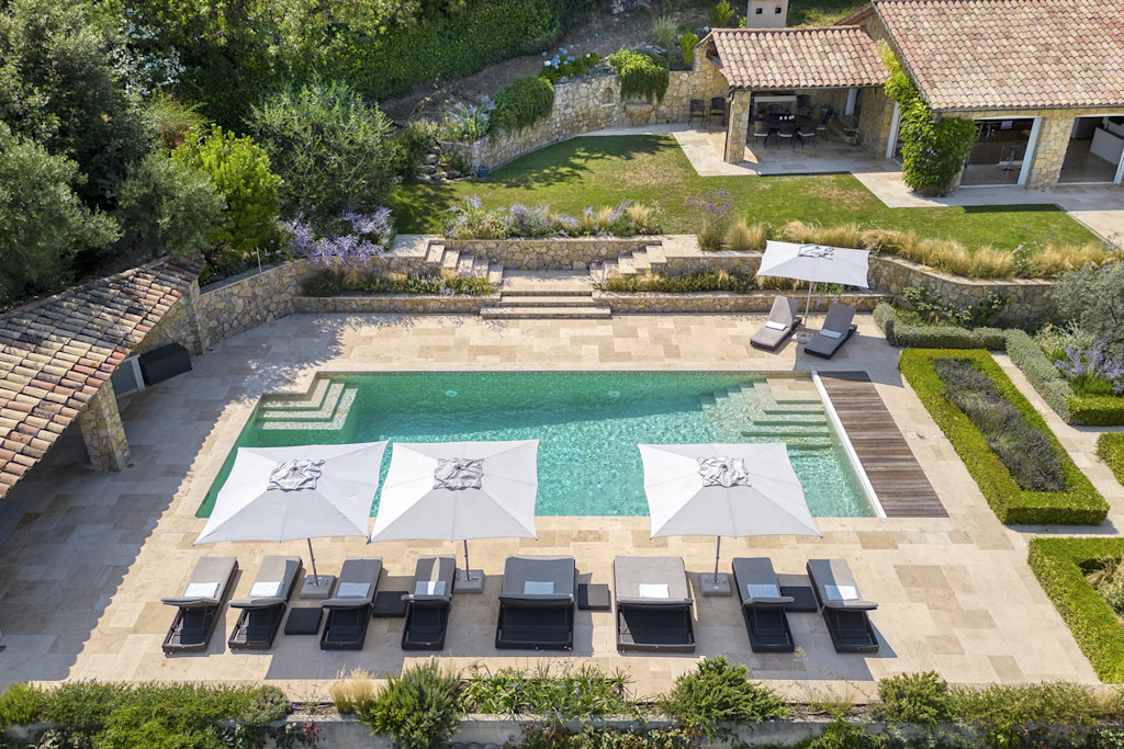 La Villa Lauron La Villa Lauron