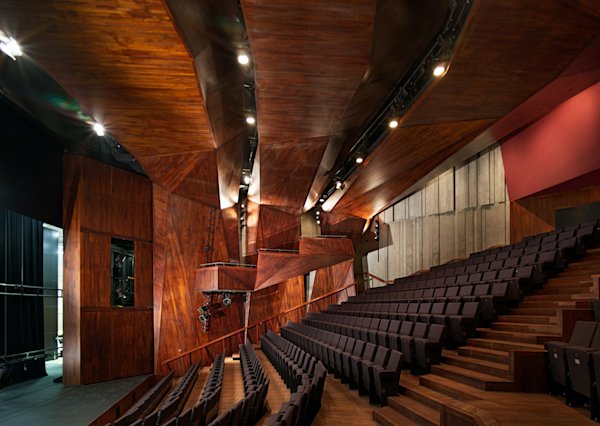 Belfast Lyric Theatre Side View