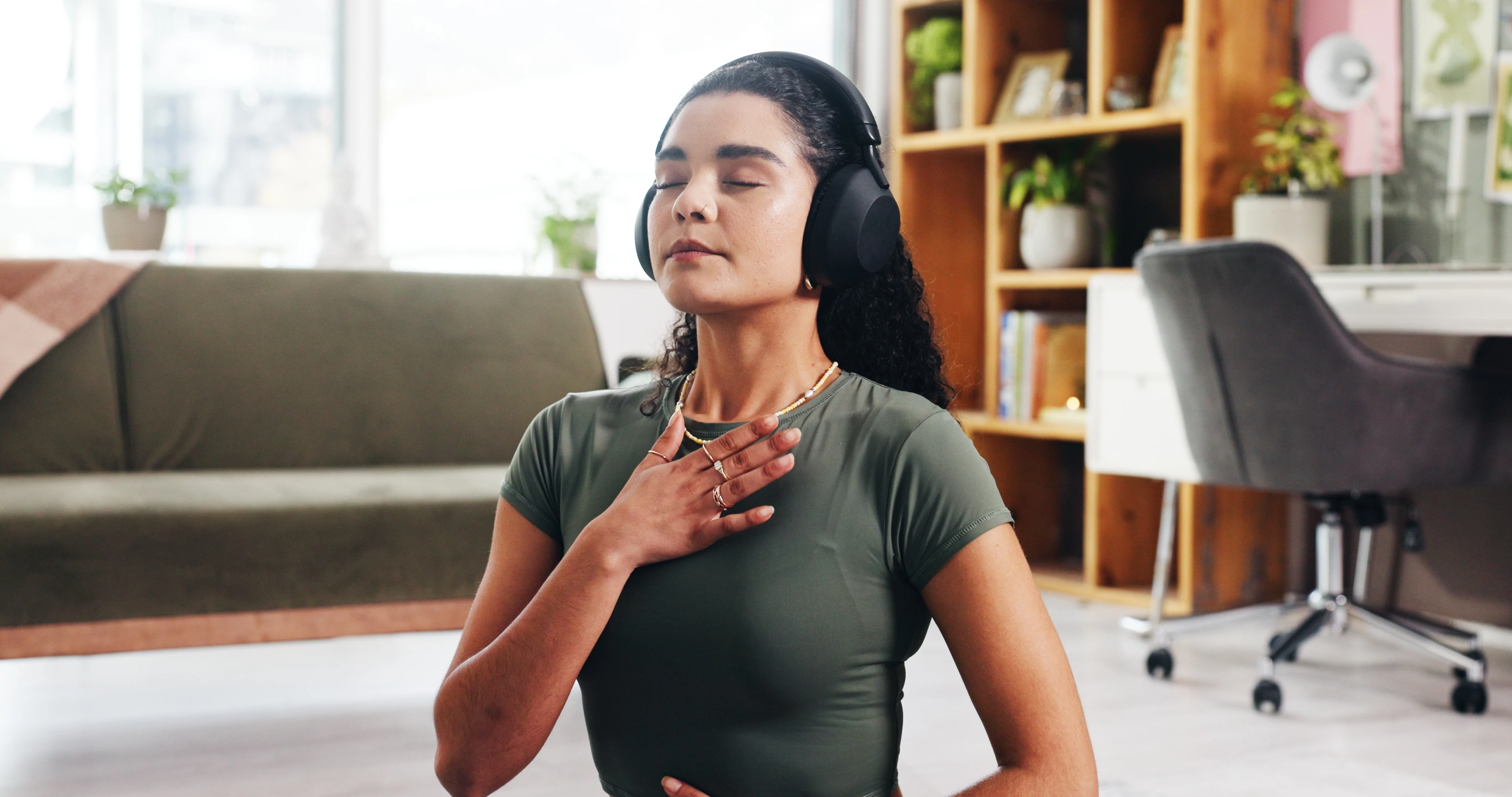 5 Breathing Exercises to Reduce Anxiety & Stress