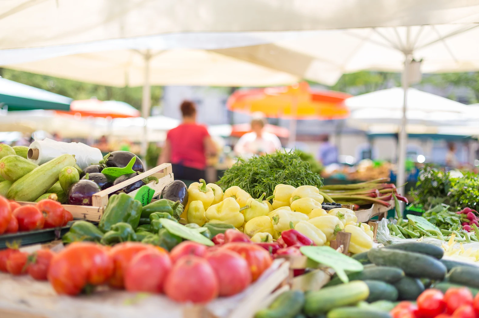 Four Truths and a Lie About Buying Organic