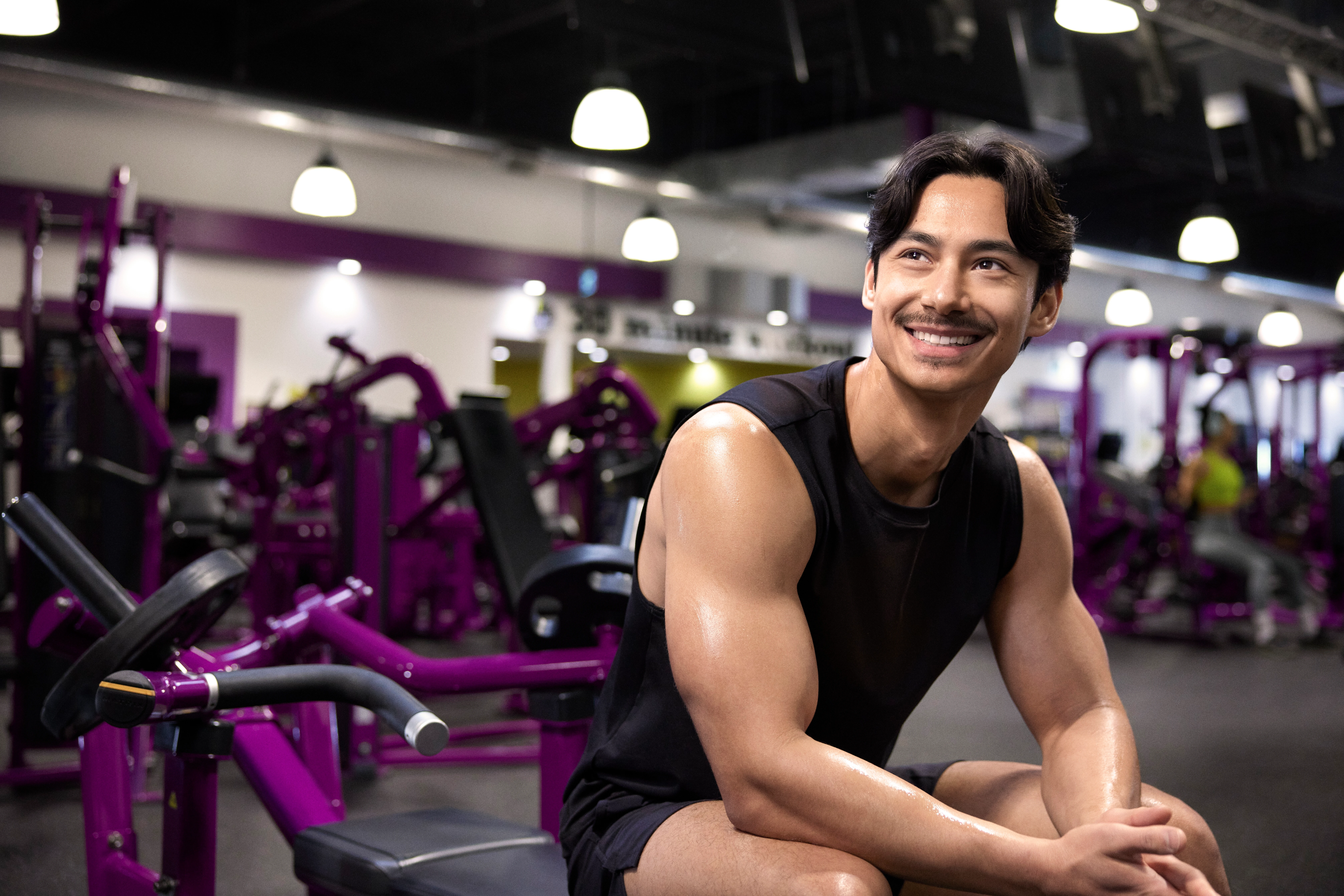How to Gain Muscle and Lose Weight: A Beginner’s Guide