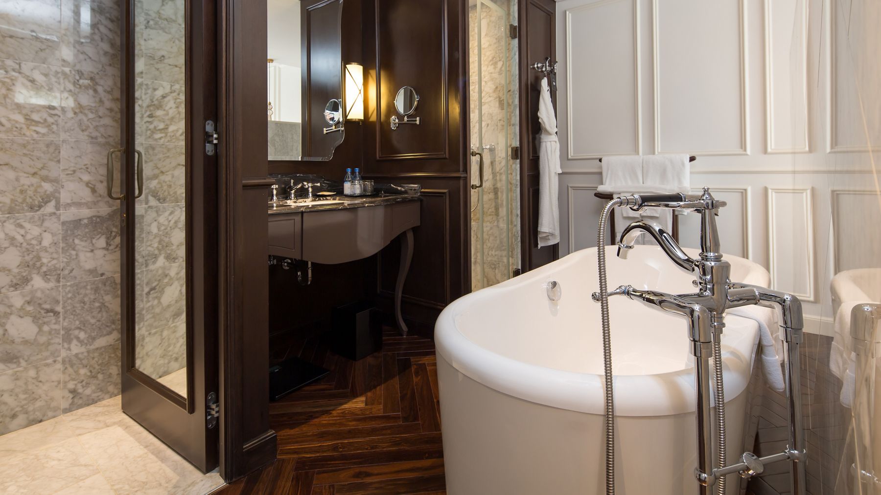 Hotel_Des_Arts_HoChiMinh_01
