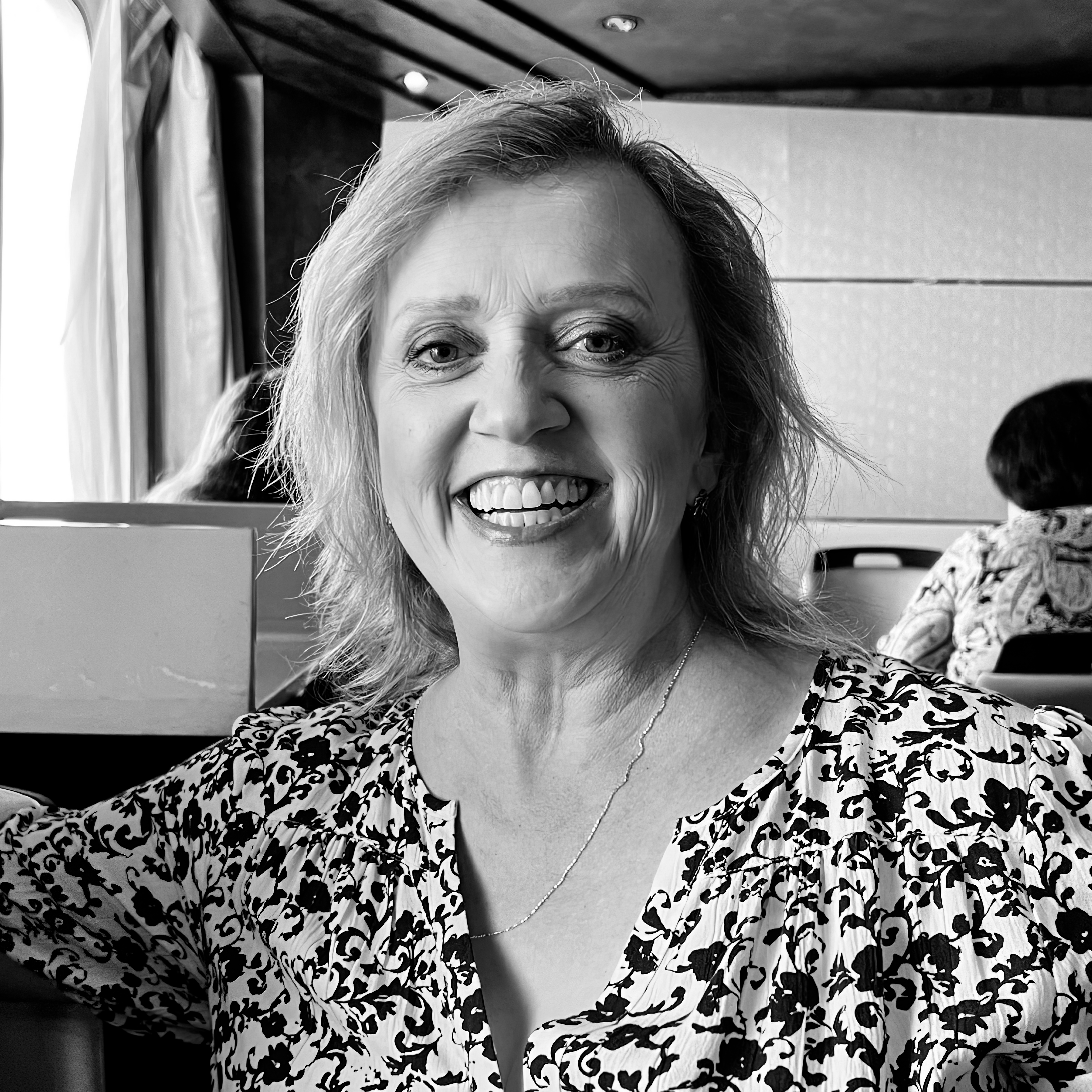 Retrato de Miriam Linville, en casa.