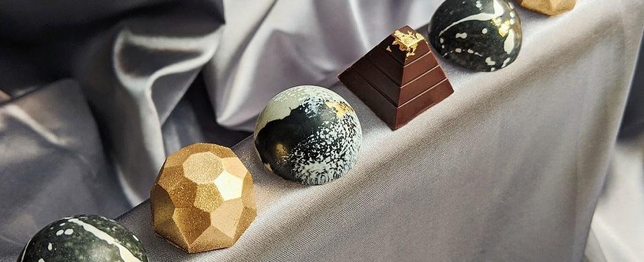 Lunar Gems Virtual Chocolate Tasting Kit