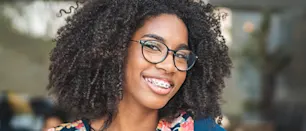 El mejor enjuague bucal para brackets de Oral-B article link