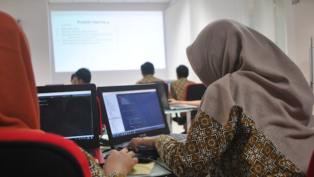 Encouraging an inclusive computer science environment