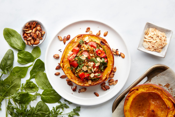 Baby-pumpkin-stuffed-with-spiced-lentils_1-rs