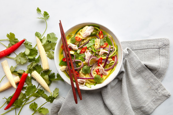 Chicken-laksa-with-mangetout-&-courgetti_1-RS