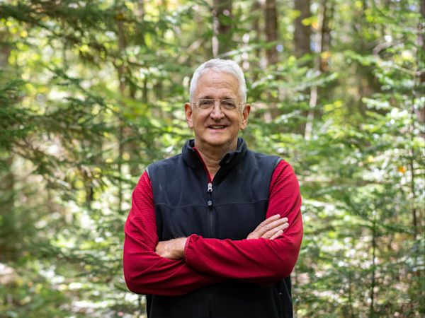 Cropped Tim Stout
