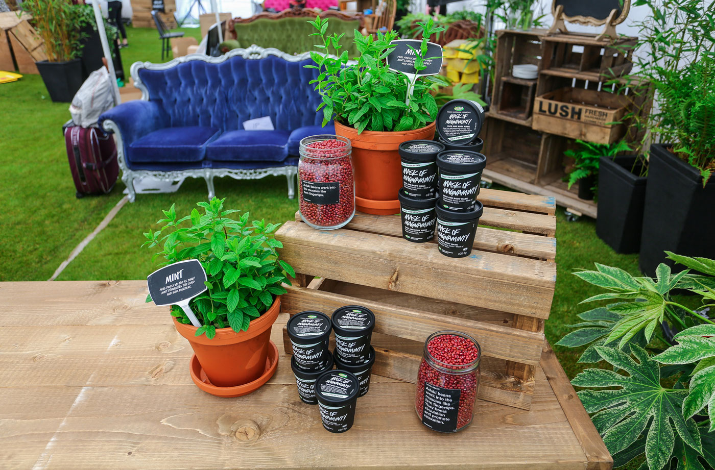 LUSH-Event-Production-product-display