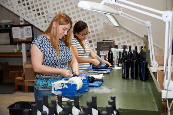 Making custom wine bottles