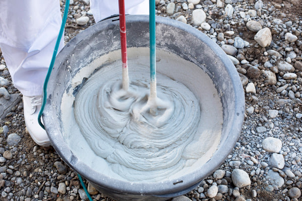 Powerful Hand-held mixers / mixing drills