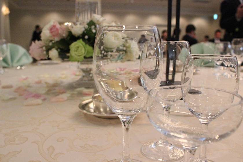 食事・会食の様子