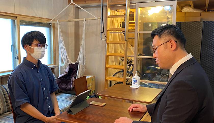 担当者紹介片桐さん-1 2