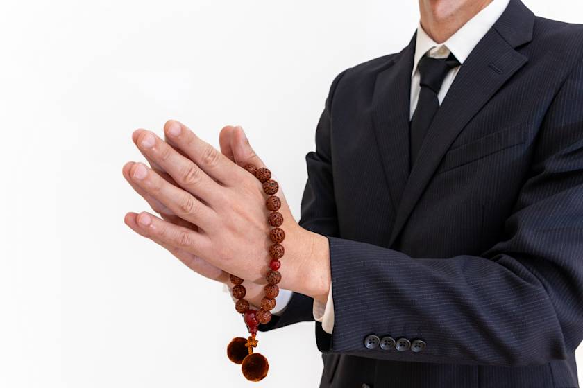 黒ネクタイ 数珠