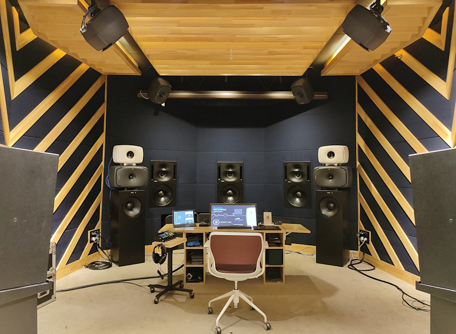 7.1.4 Immersive room