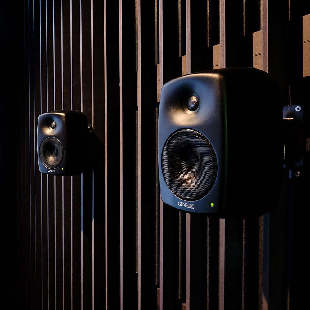 Wall mounted hot sale studio monitors