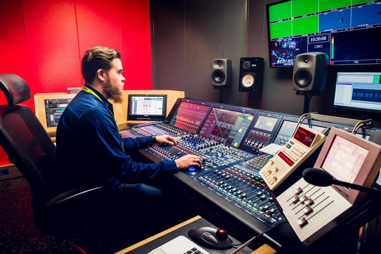 Studio Header
