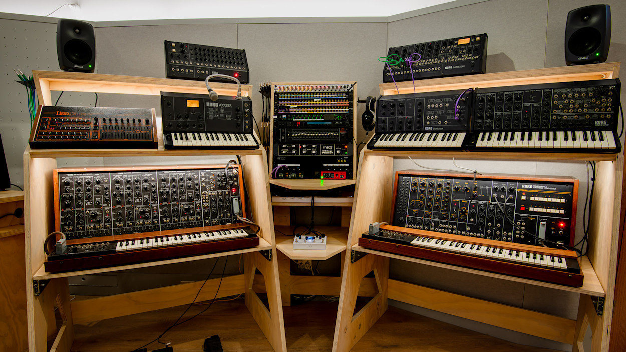 SynthTemple web image 4