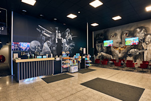 Kino Piispanristi web image 4