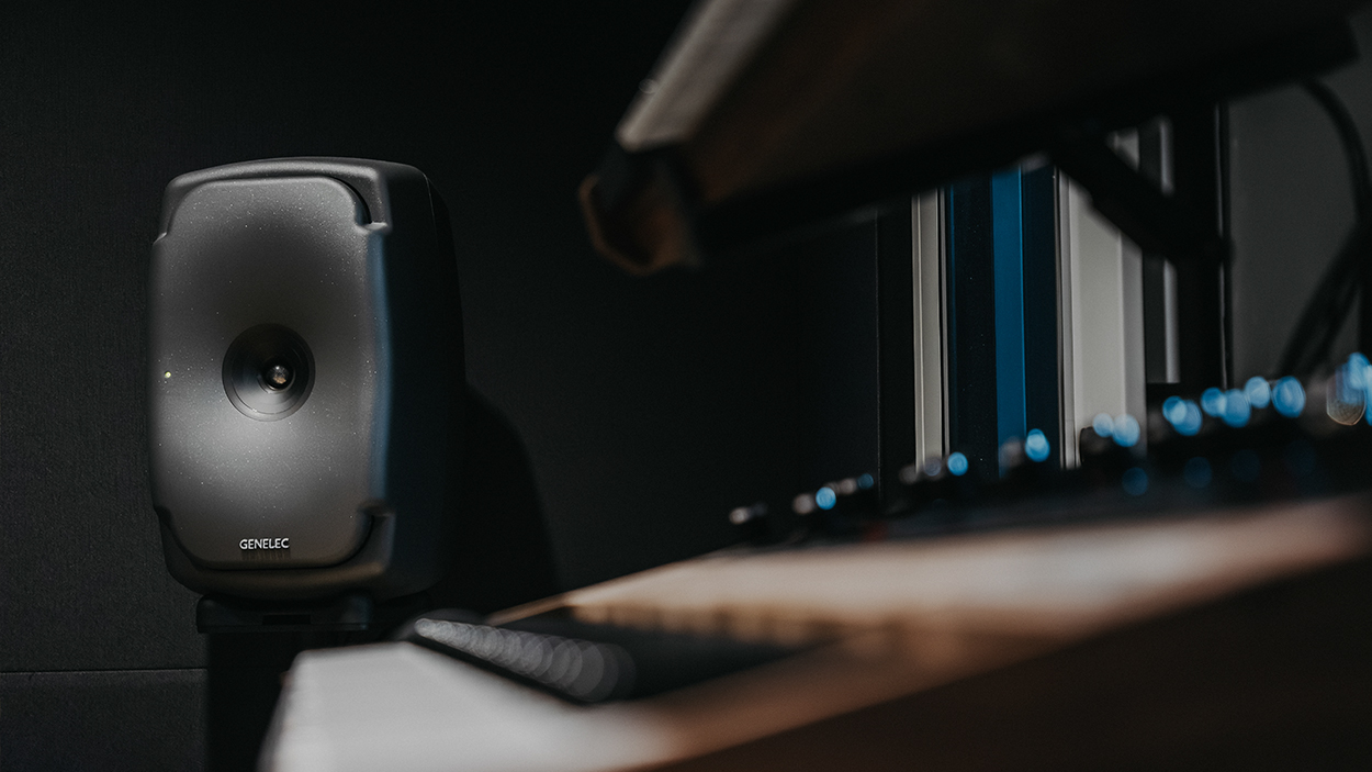 Trilix Studio A 8361