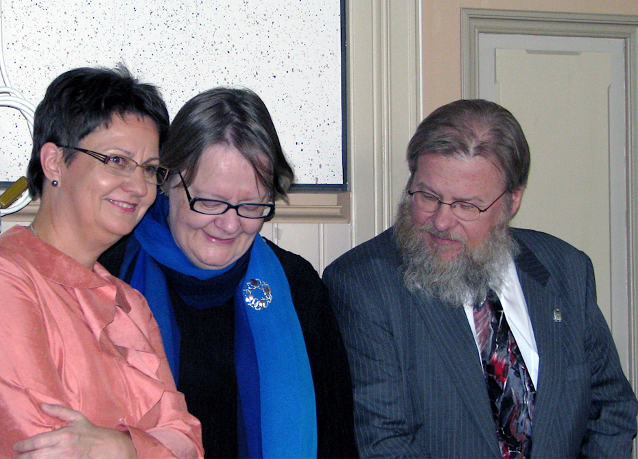 Iiris, Annikki and Ilpo image