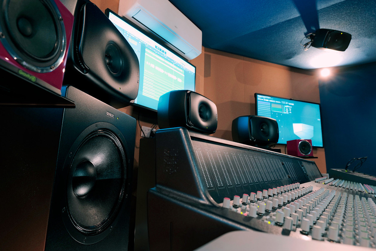 Pioneer Club Web Image 2