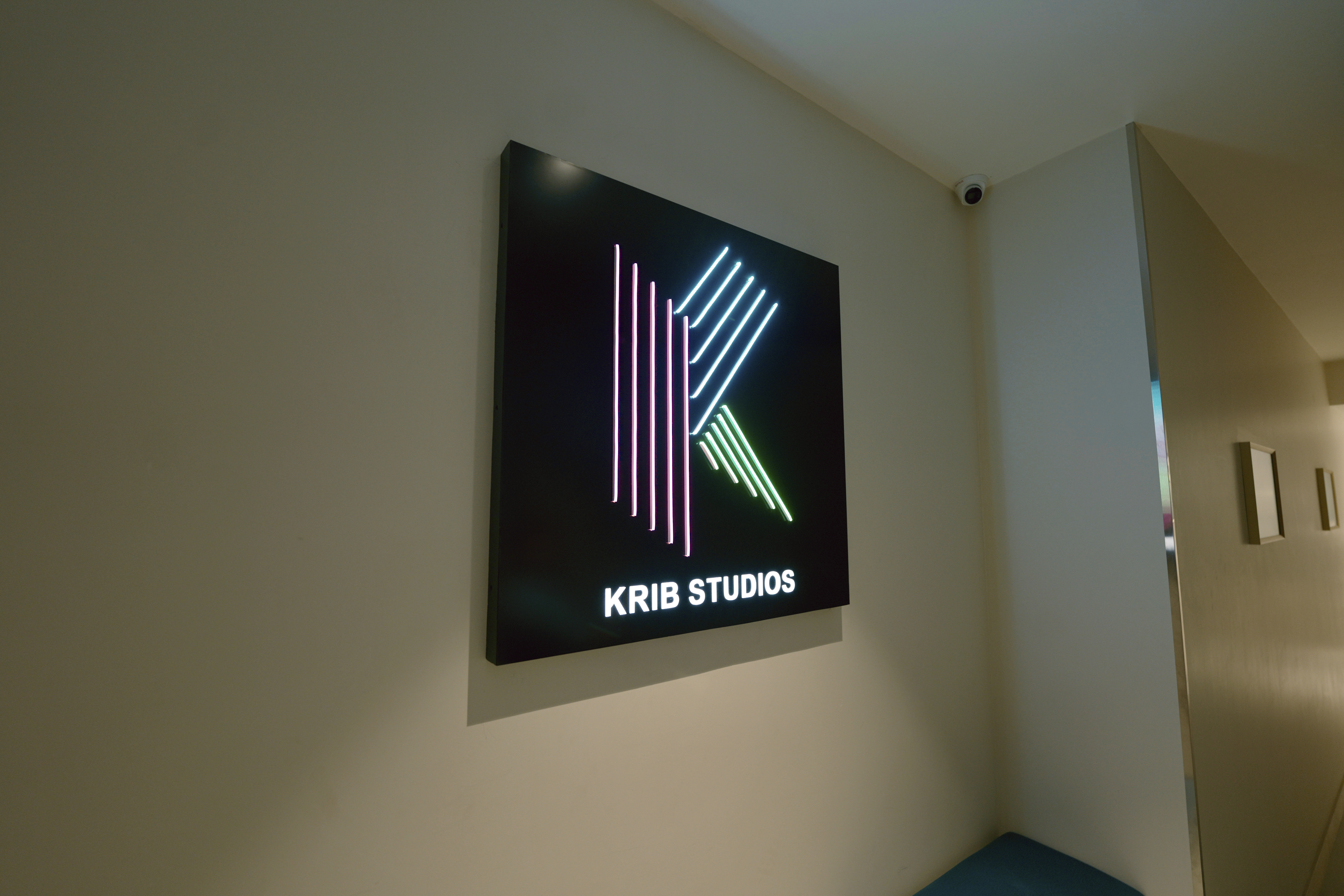 Inside KriB Studios: Studio Face