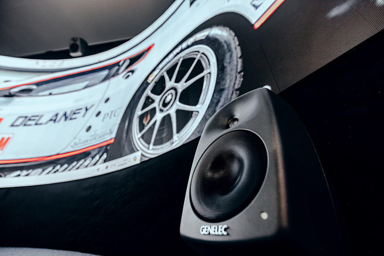 Genelec x Cave x Visio kuvat HQ-Print Web Image 3