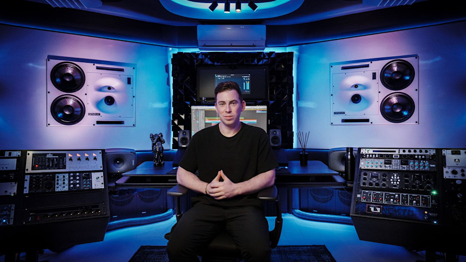 2024 HARDWELL 1600x900px
