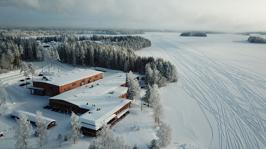 Genelec Factory 02