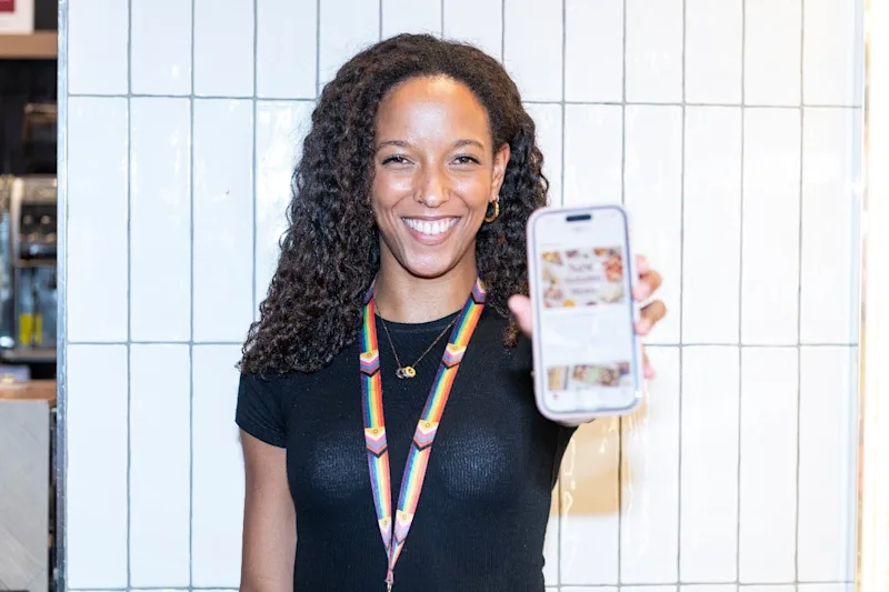 Melissa - Product Manager, Online Commerce, Digital Team