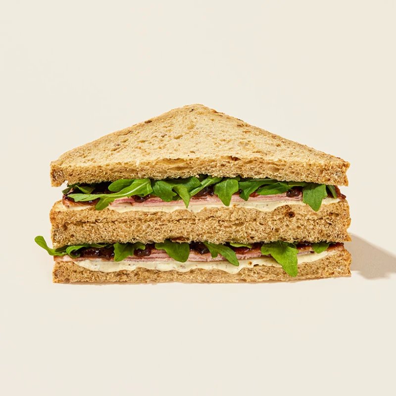 US004417 Ham Cheddar & Chutney Sandwich