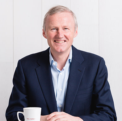 Clive Schlee to retire as Pret CEO