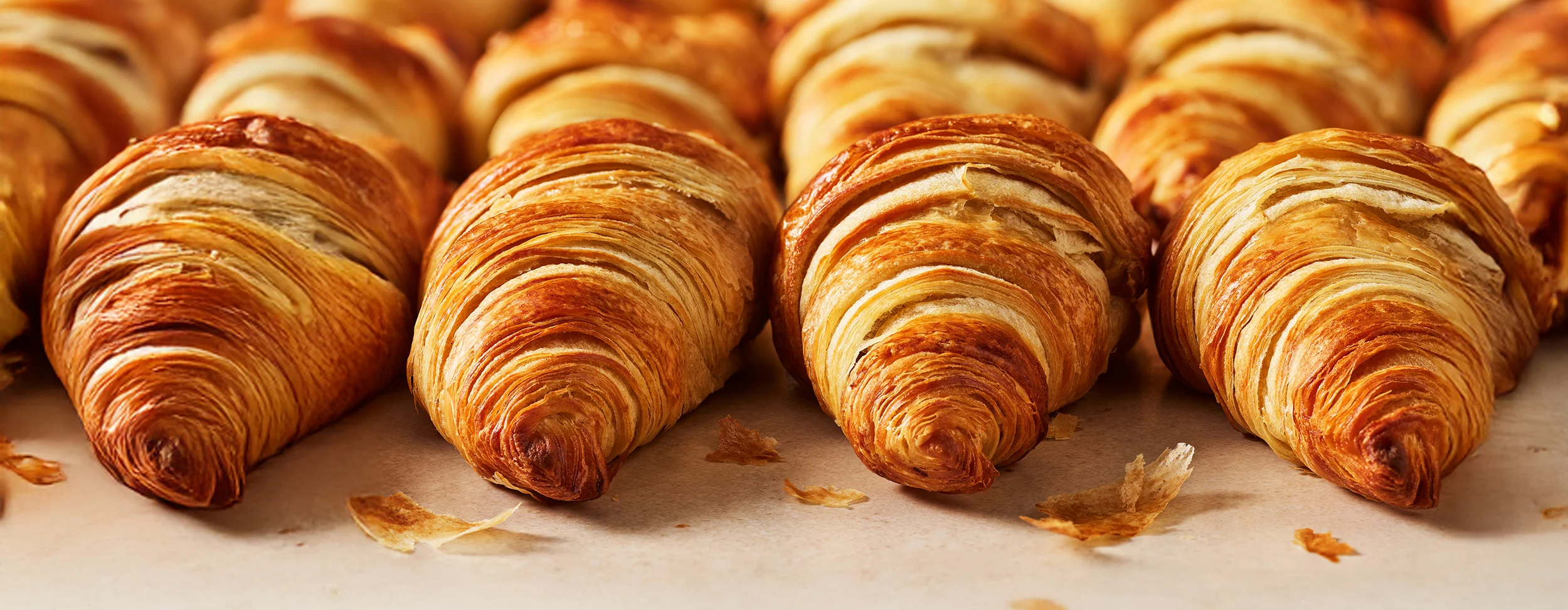 Croissant hero