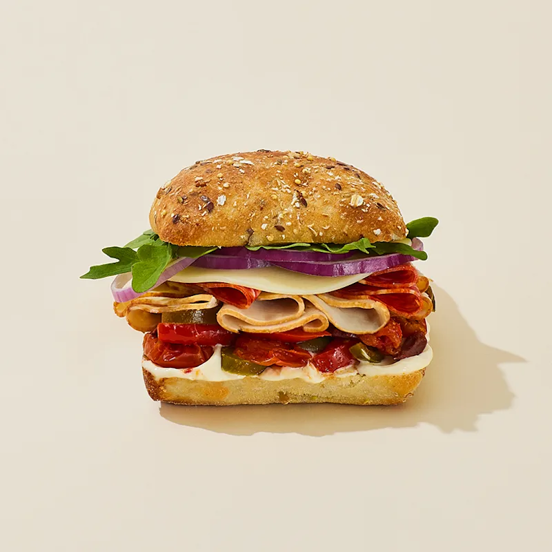 US005600 Prets Italian Turkey Club Sandwich