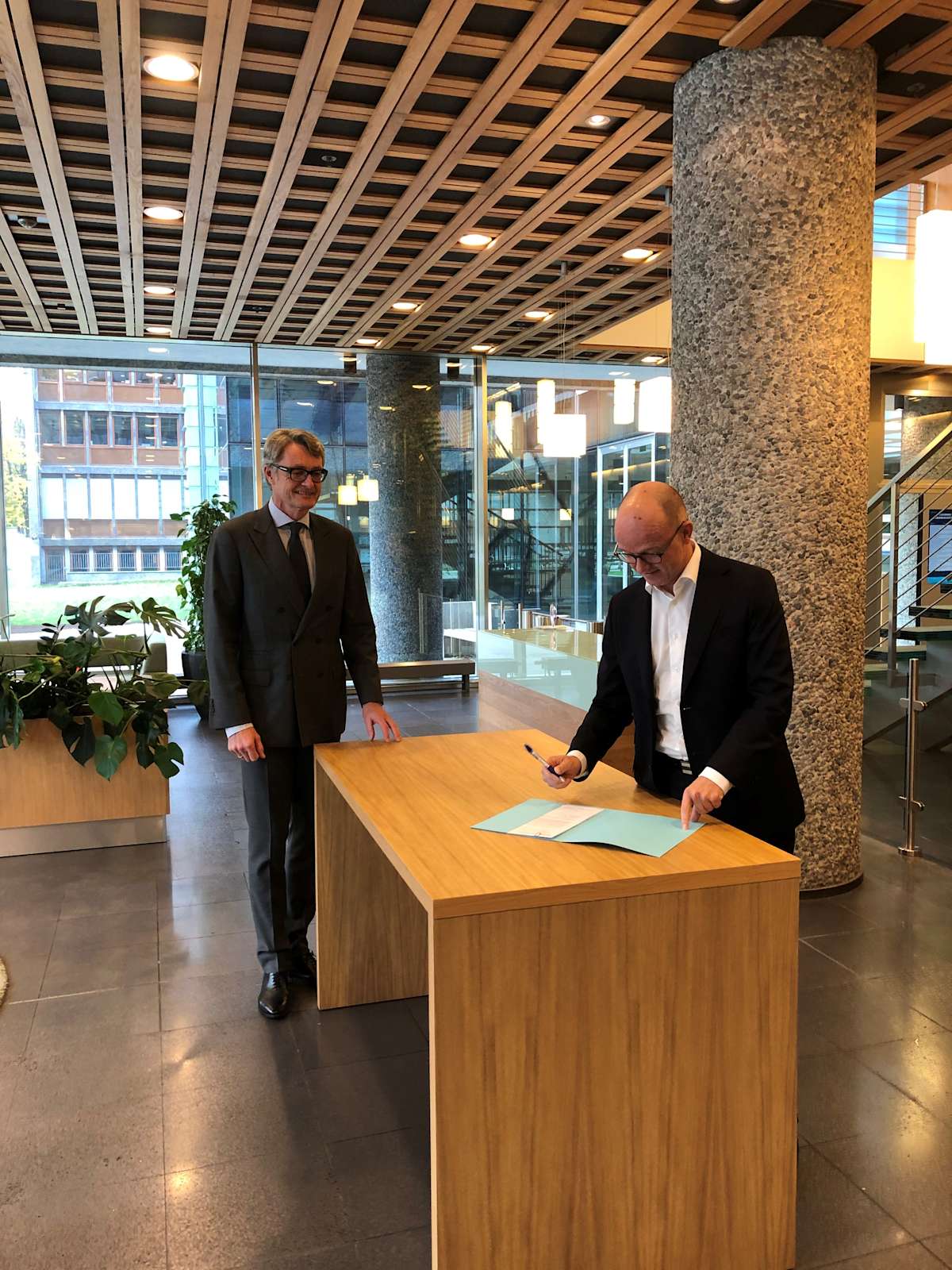 NHO signing ceremony