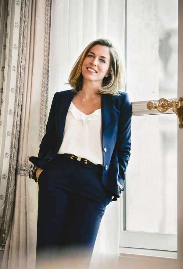 Meet Julia Bary