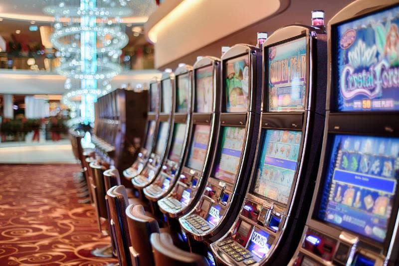 Slot Machines in a Land Based Casino