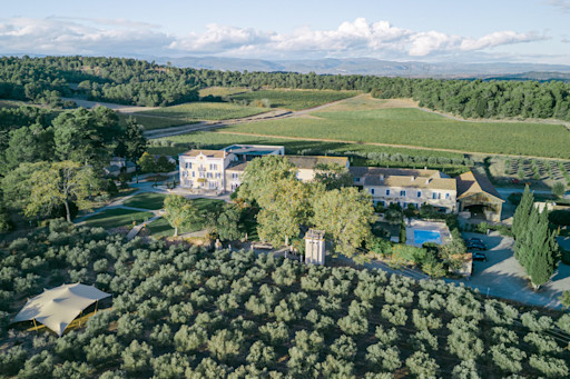 Chateau Canet, French wedding photographer in France