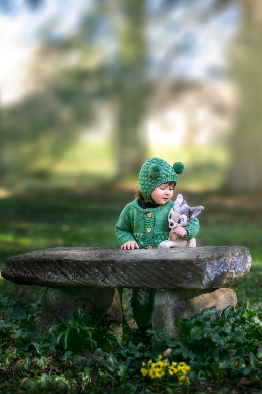 Photographe bébé en extérieur dans l'Aude