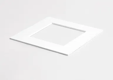 Passe-partout sample in bright white 3.94 x 3.94 in. sample