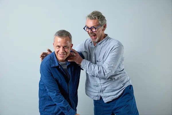 Intramuros Frédéric Marty two men standing