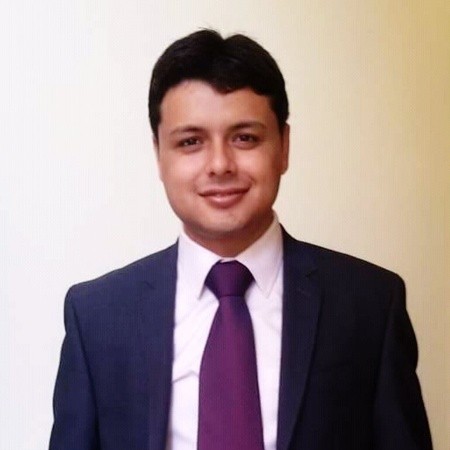 a portrait photo of Suhail Siddiqi