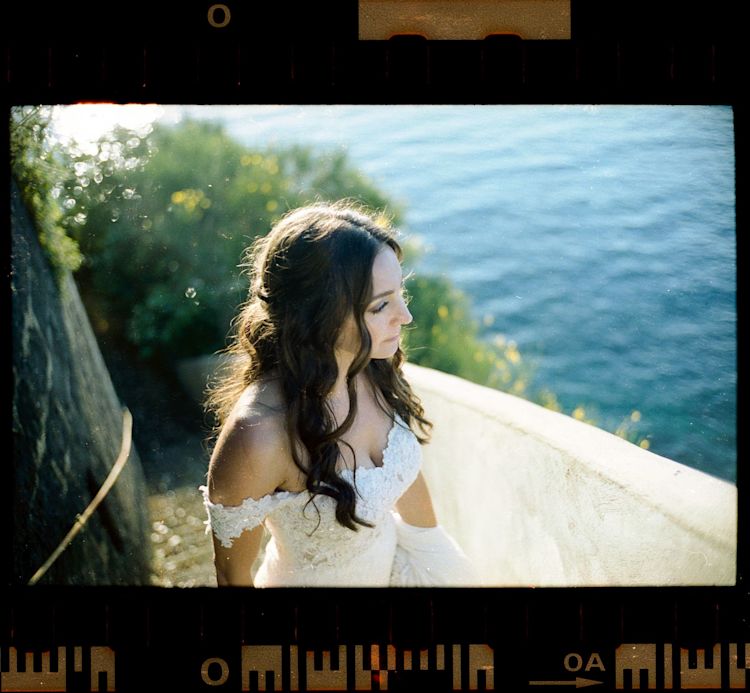 Leica-M2-Portra400